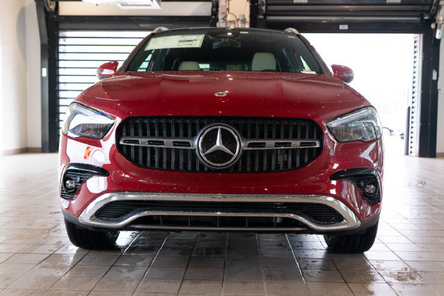 New 2026 Mercedes-Benz GLA 250 4MATIC image 2