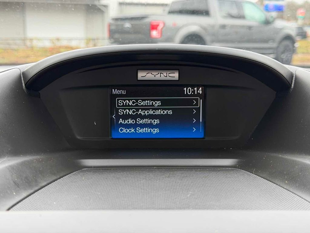 Used 2017 Ford C-MAX SE image 29