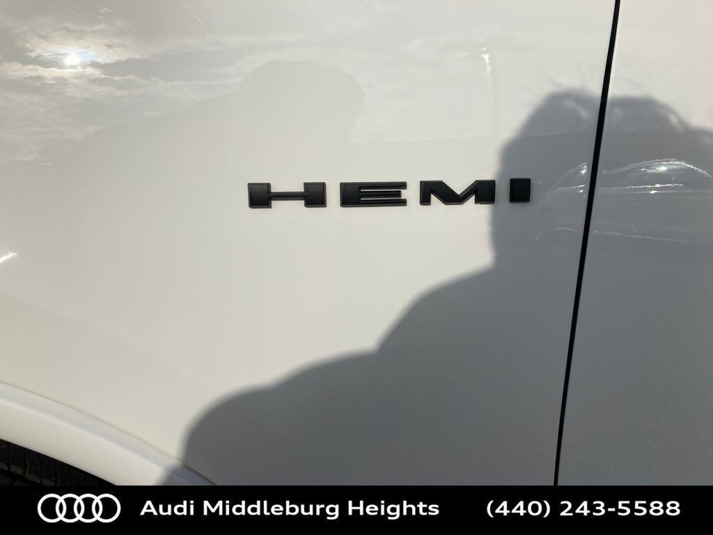 Used 2025 Dodge Durango R/T image 12