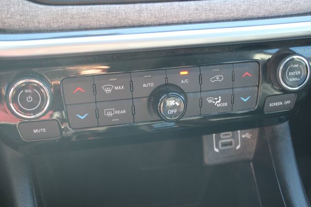 Used 2022 Jeep Compass Latitude w/ Convenience Group image 8