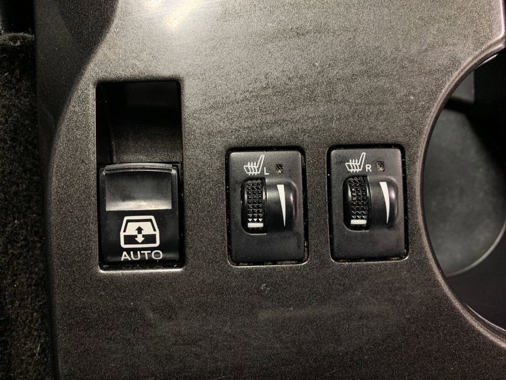 Used 2016 Toyota 4Runner SR5 image 11