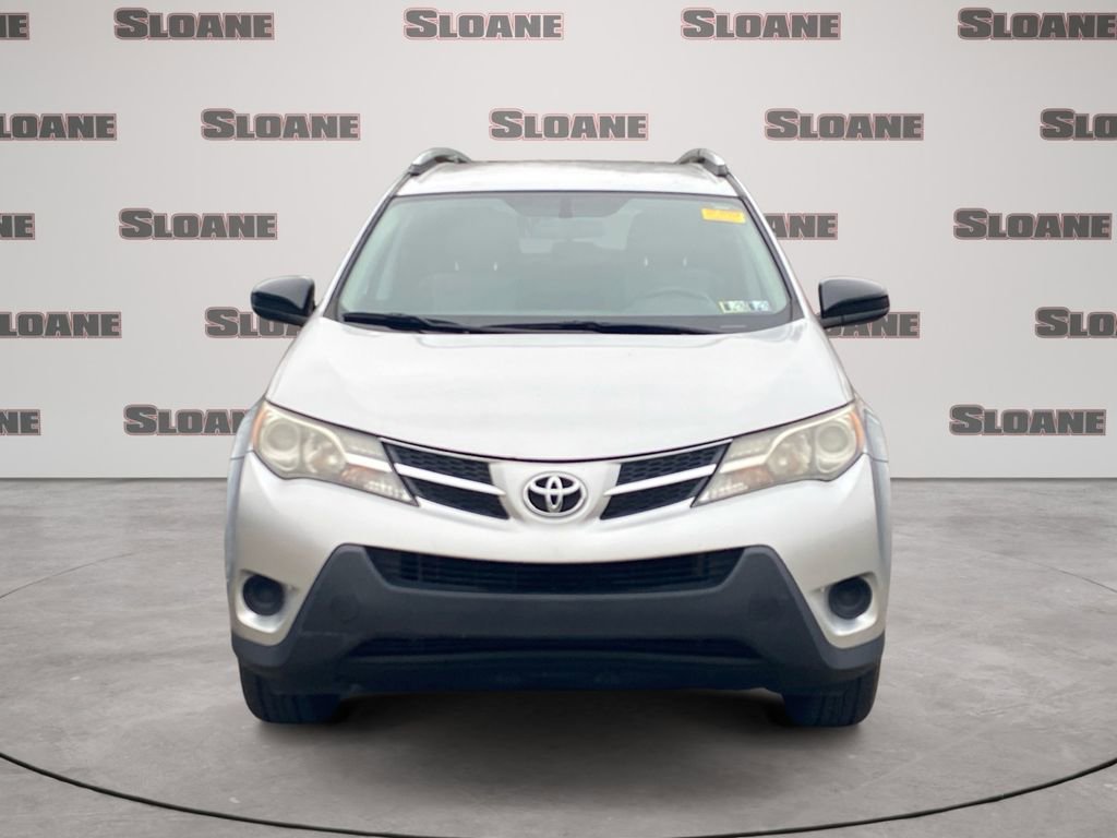 Used 2014 Toyota RAV4 LE image 3