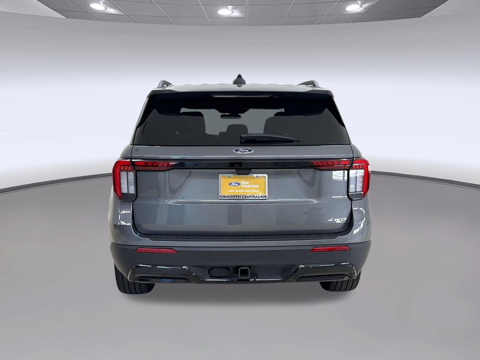 Certified 2025 Ford Explorer ST-Line w/ ST-Line Street Pack AWD/4WD image 10