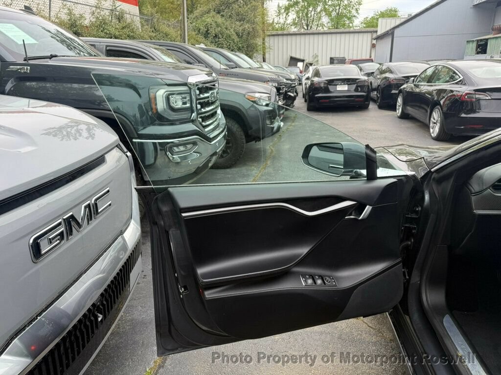 Used 2018 Tesla Model S 100D AWD/4WD image 8