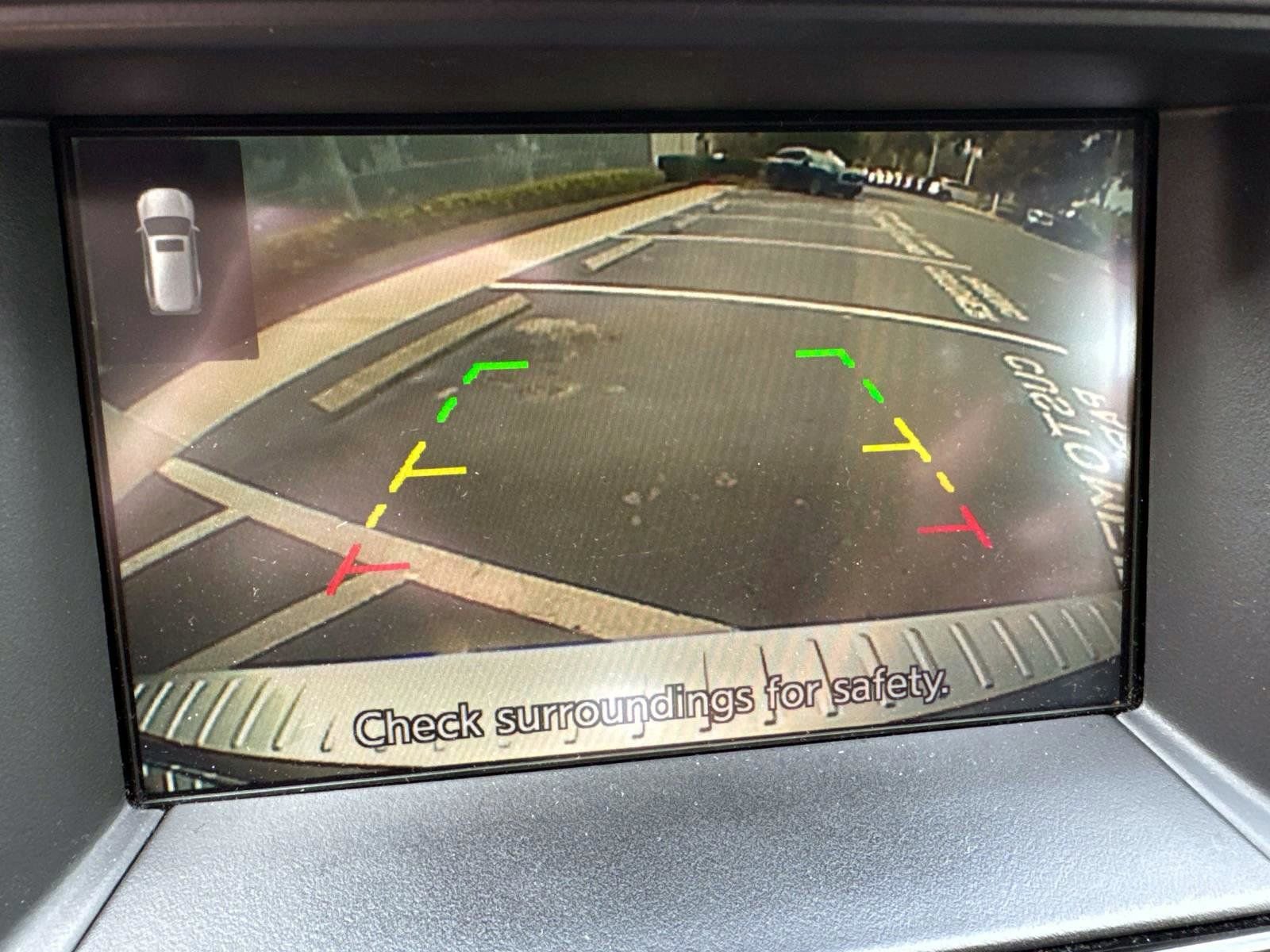 Used 2020 Nissan Pathfinder SV image 29