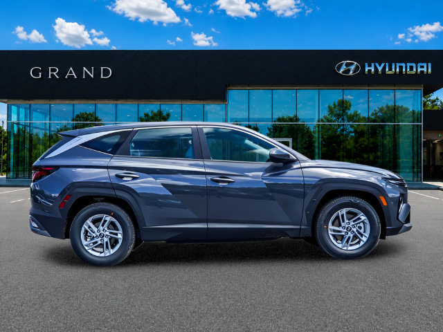 New 2026 Hyundai Tucson SE FWD image 7