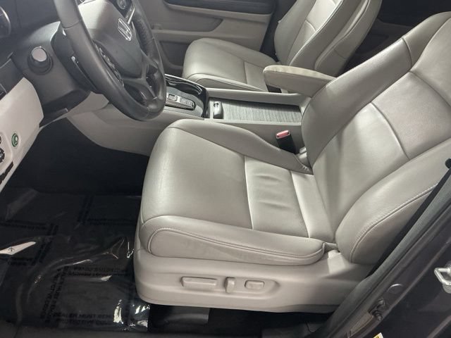 Used 2019 Honda Pilot Touring image 8