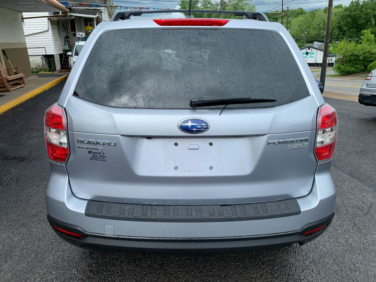 Used 2015 Subaru Forester 2.5i Premium w/ All-Weather Package AWD/4WD image 4