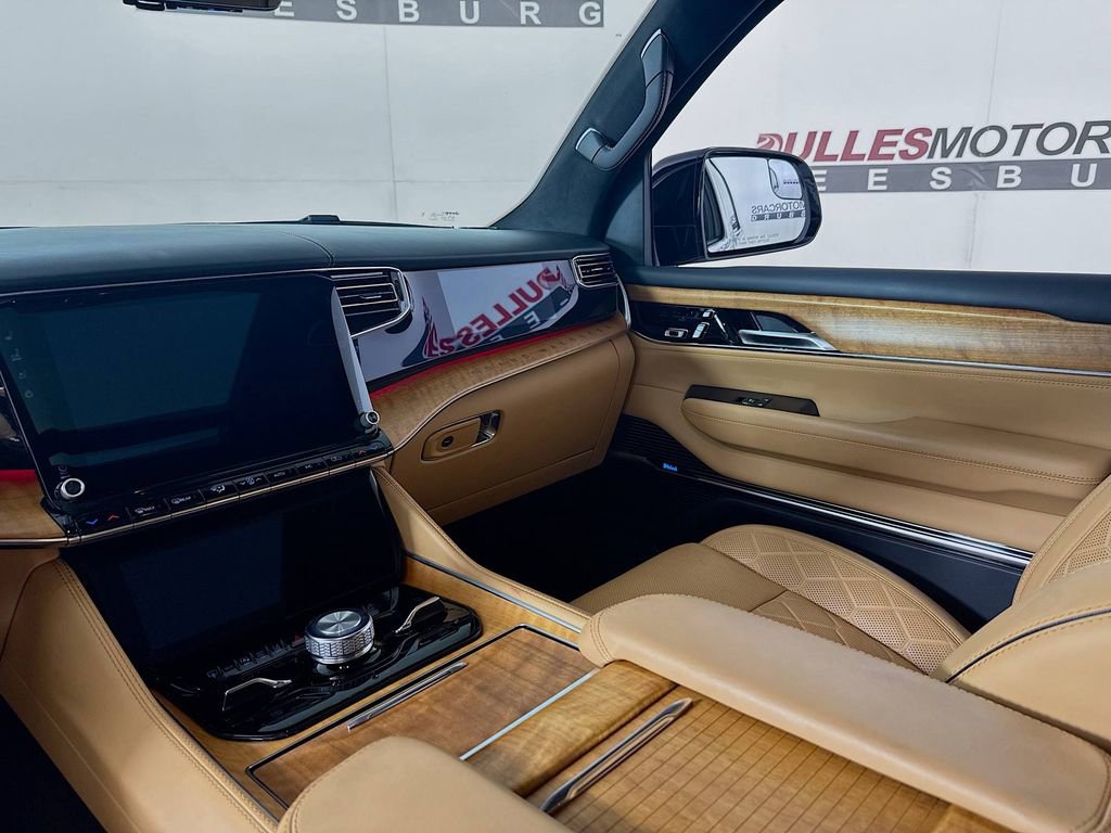 Used 2024 Jeep Grand Wagoneer Series III w/ Rear Seat Video Group 1 image 25