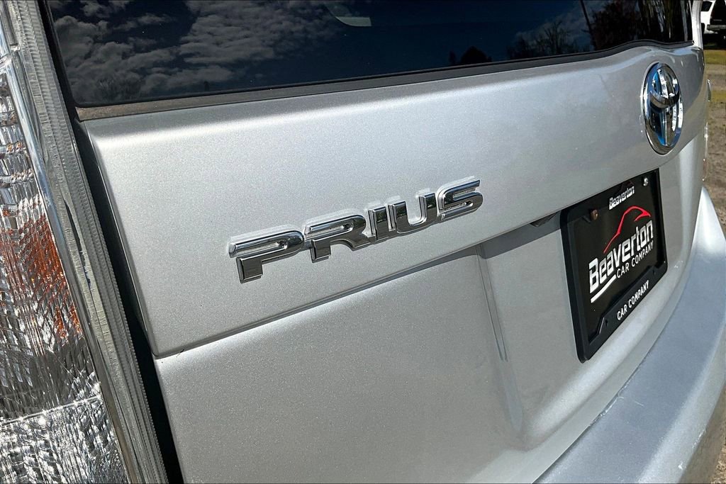 Used 2015 Toyota Prius Two image 33