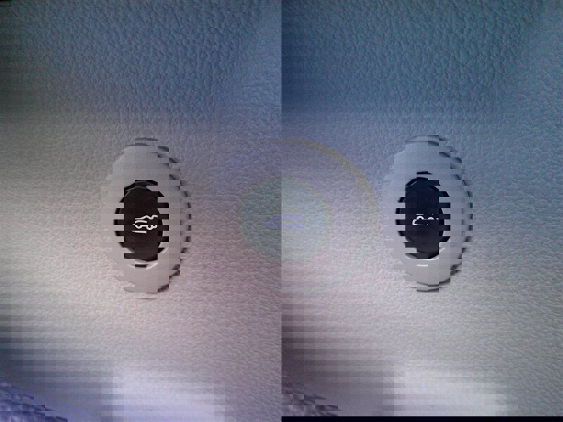 Used 2016 Cadillac ATS Luxury w/ Cold Weather Package image 28