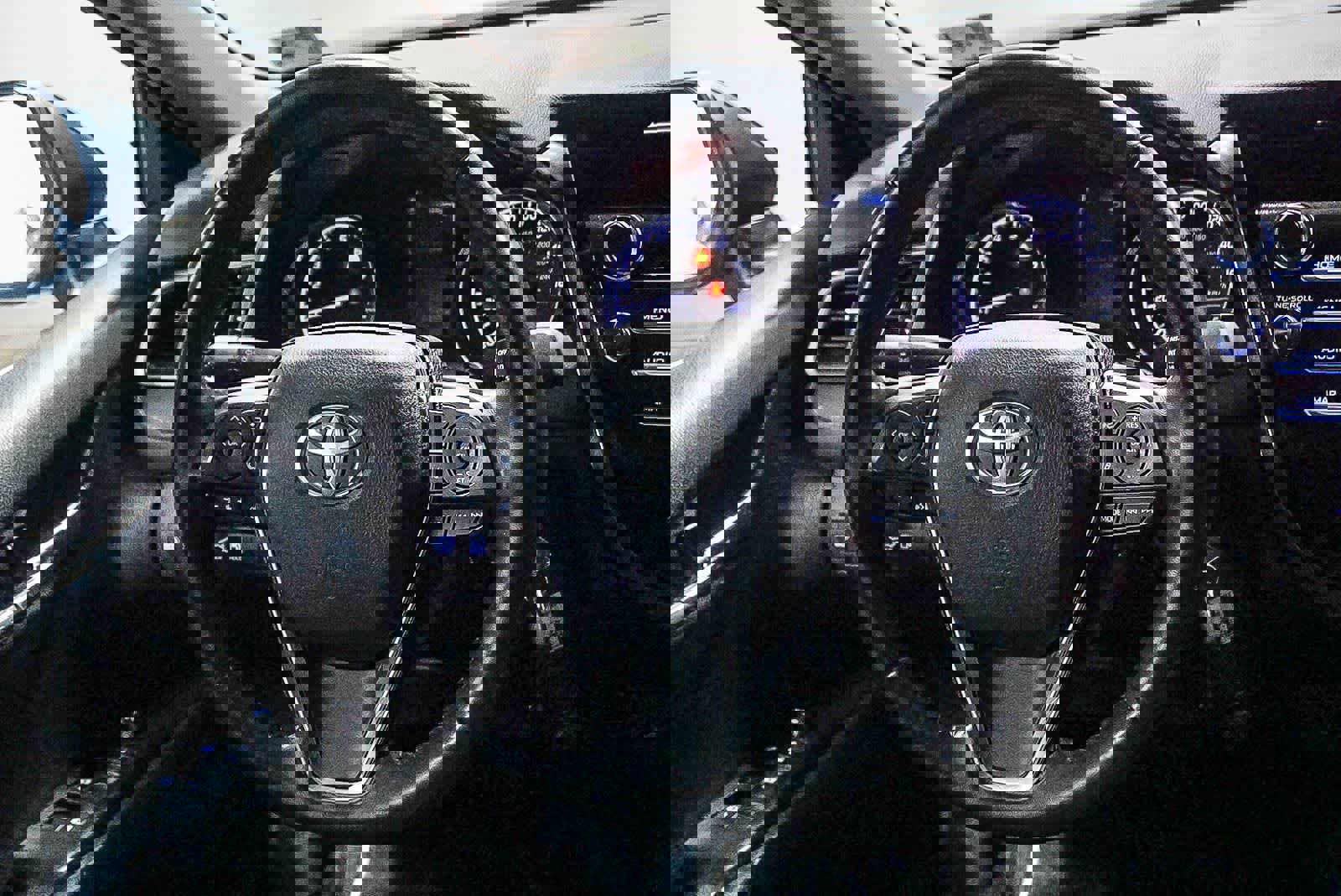 Certified 2020 Toyota Camry SE w/ Carpet Mat Package image 16