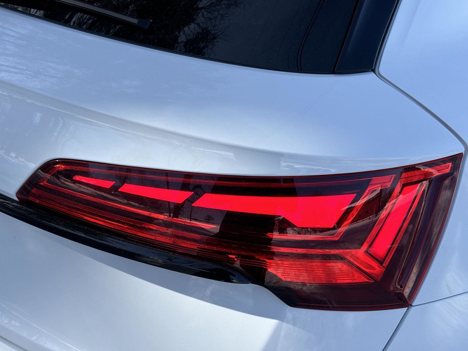 Used 2023 Audi SQ5 Premium Plus w/ Premium Plus Package image 15