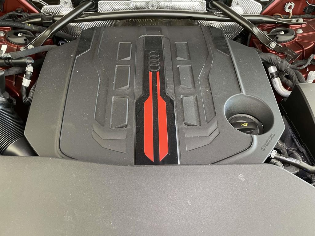 New 2025 Audi SQ5 Prestige image 24