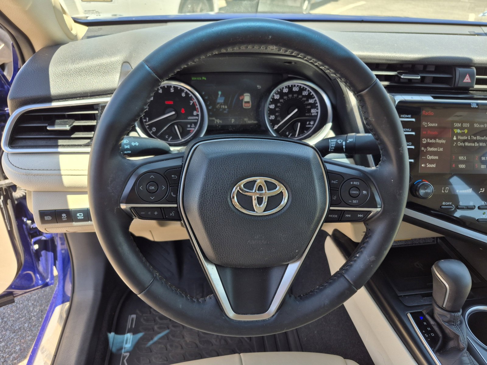 Used 2018 Toyota Camry XLE w/ Driver Assist Package FWD image 9