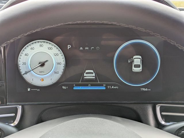 Used 2025 Hyundai Elantra Limited FWD image 20