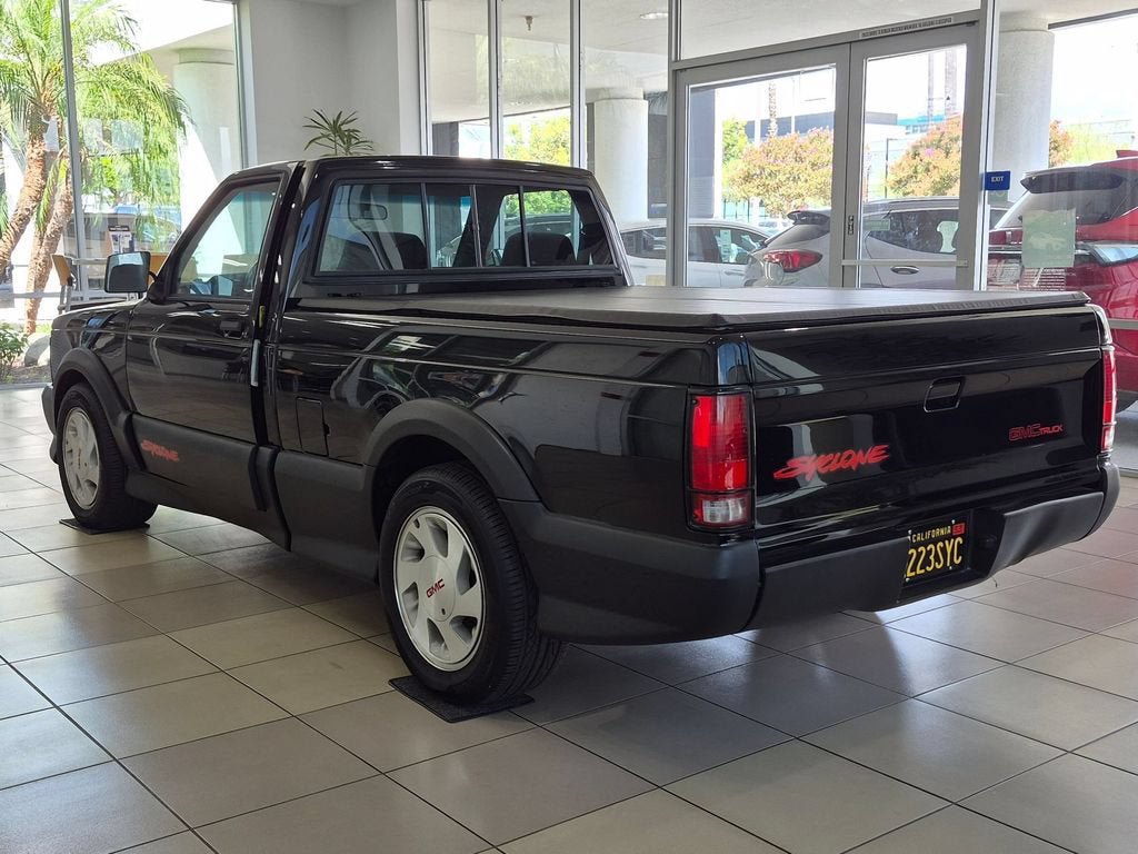 Used 1991 GMC Sonoma AWD/4WD image 4