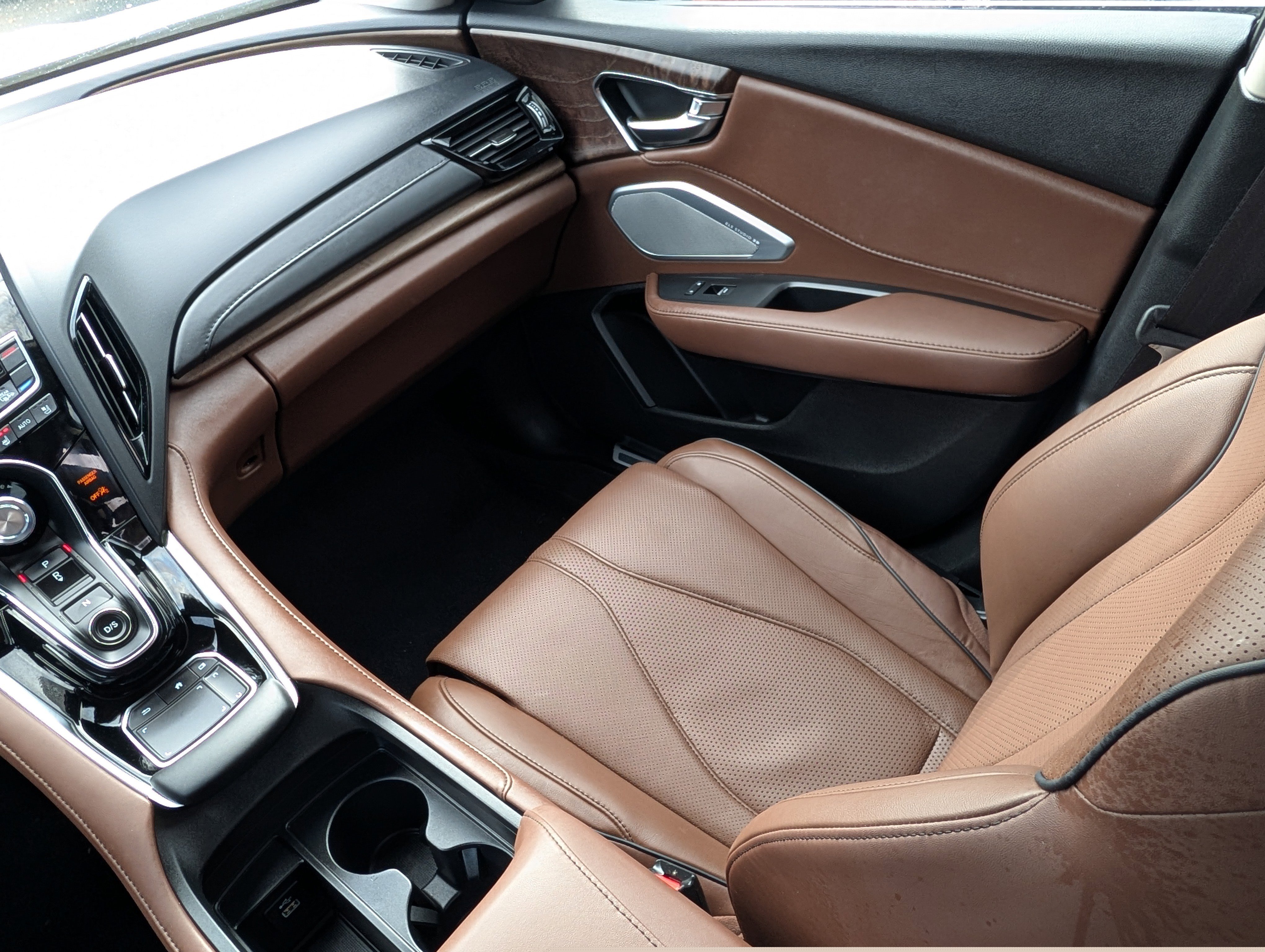 Certified 2024 Acura RDX w/Advance Package image 11