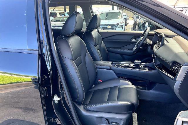 Certified 2023 Nissan Rogue SL w/ SL Premium Package AWD/4WD image 9