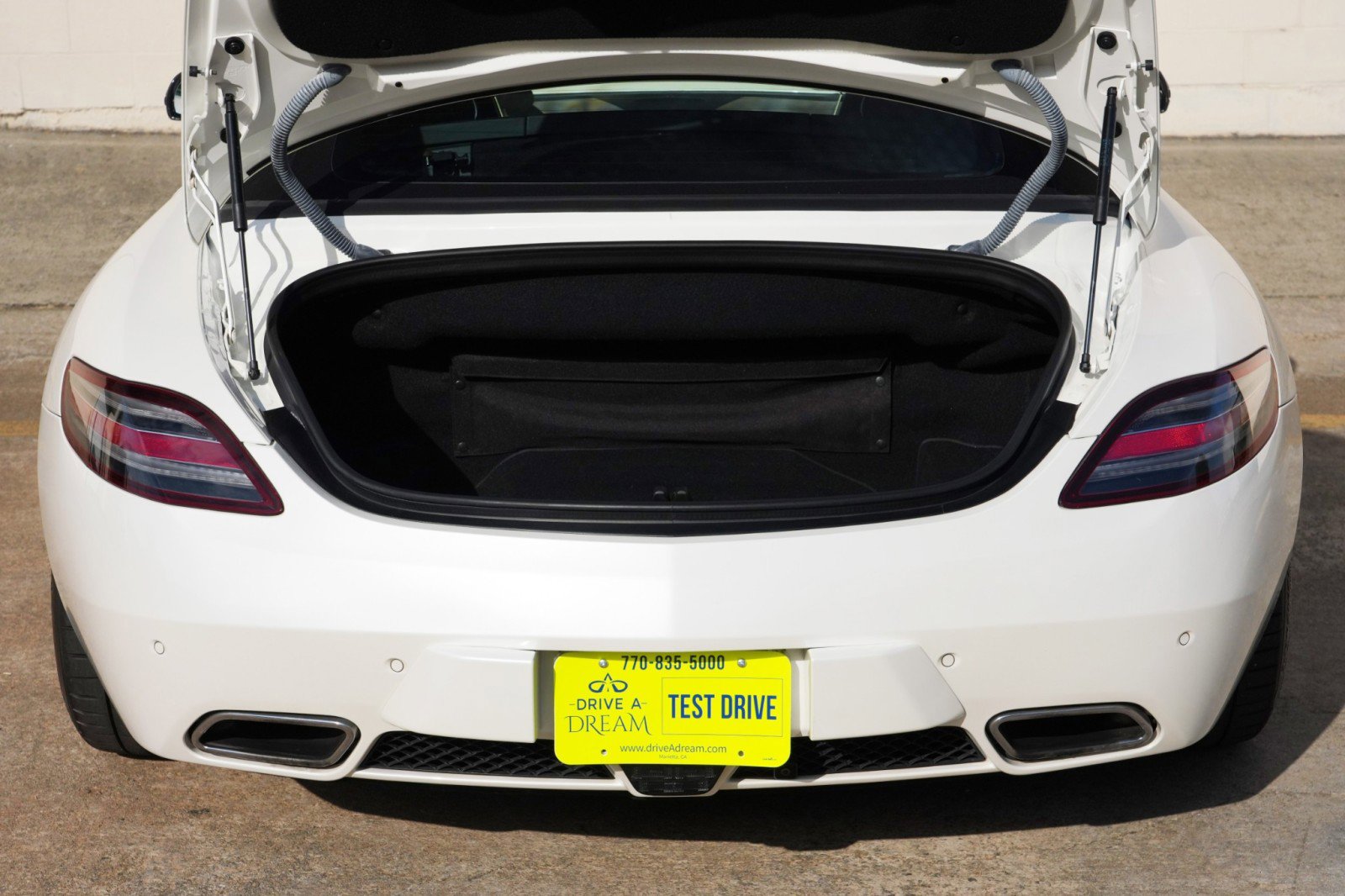 Used 2012 Mercedes-Benz SLS AMG Roadster image 12