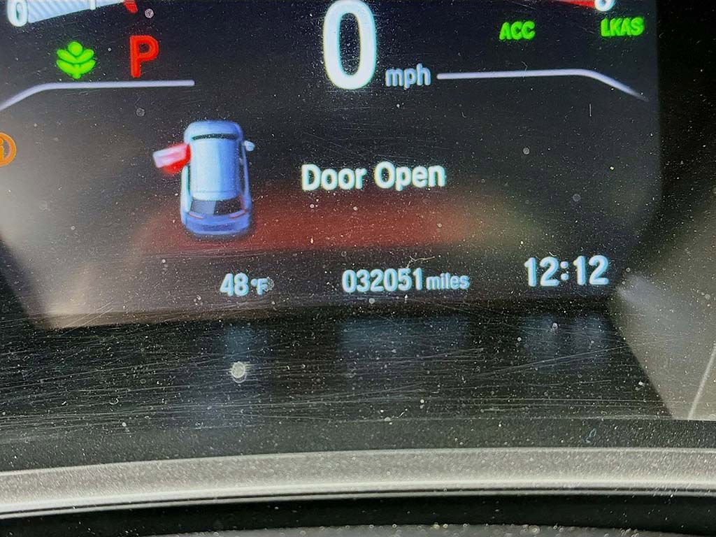 Used 2022 Honda CR-V Touring image 35