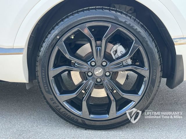 Used 2024 Genesis GV80 3.5T Prestige Signature w/ Security Package AWD/4WD image 13