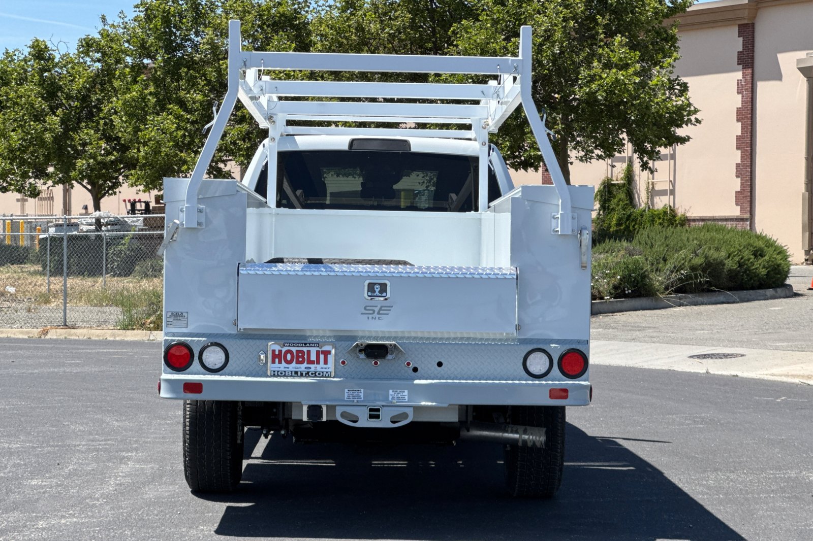 New 2026 RAM 3500 Tradesman w/ Chrome Appearance Group A AWD/4WD image 4