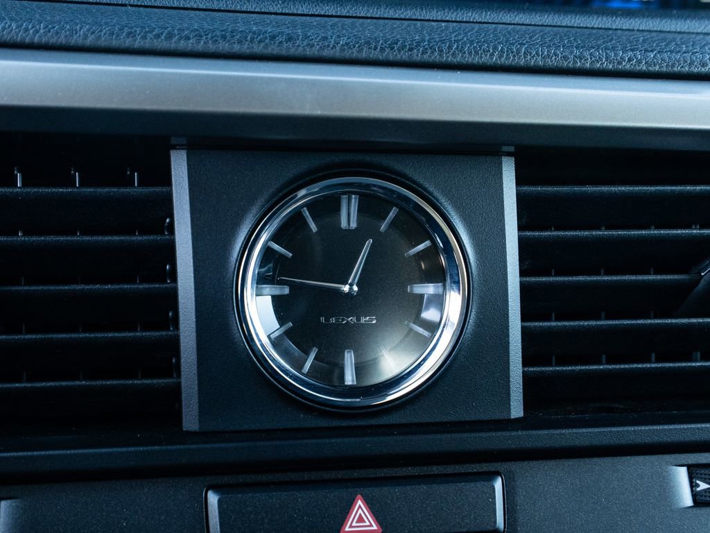 Used 2022 Lexus RX 450h AWD w/ Luxury Package image 40
