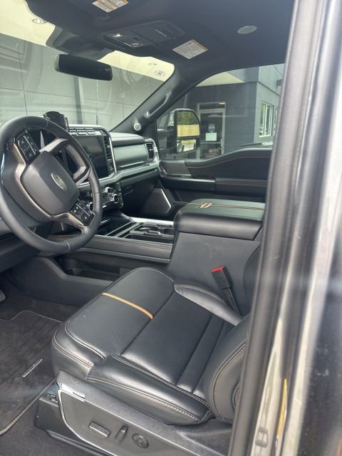 Used 2024 Ford F450 Platinum w/ FX4 Off-Road Package AWD/4WD image 5