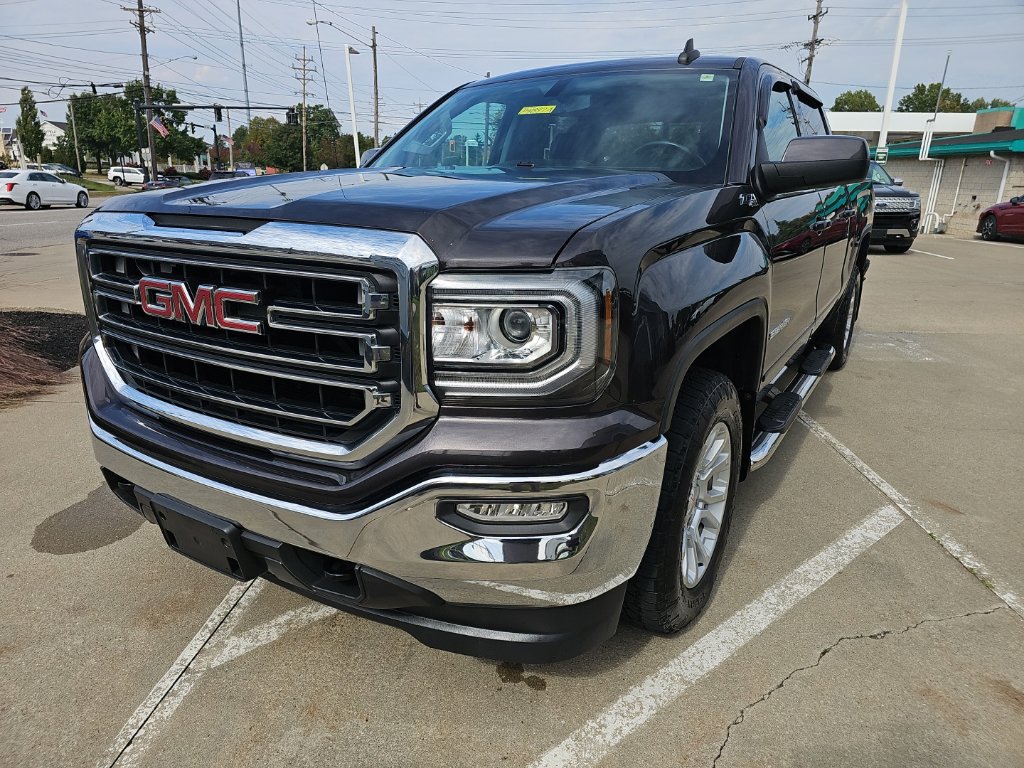 Used 2016 GMC Sierra 1500 SLE w/ SLE Value Package AWD/4WD image 9