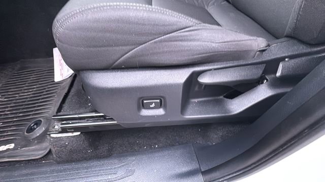 Used 2024 Toyota Tacoma SR5 image 29