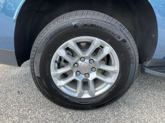 Certified 2025 Chevrolet Suburban LT w/ Comfort Package AWD/4WD image 28