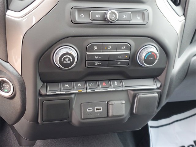 New 2026 Chevrolet Silverado 1500 Custom w/ LPO, Dark Essentials Package image 27