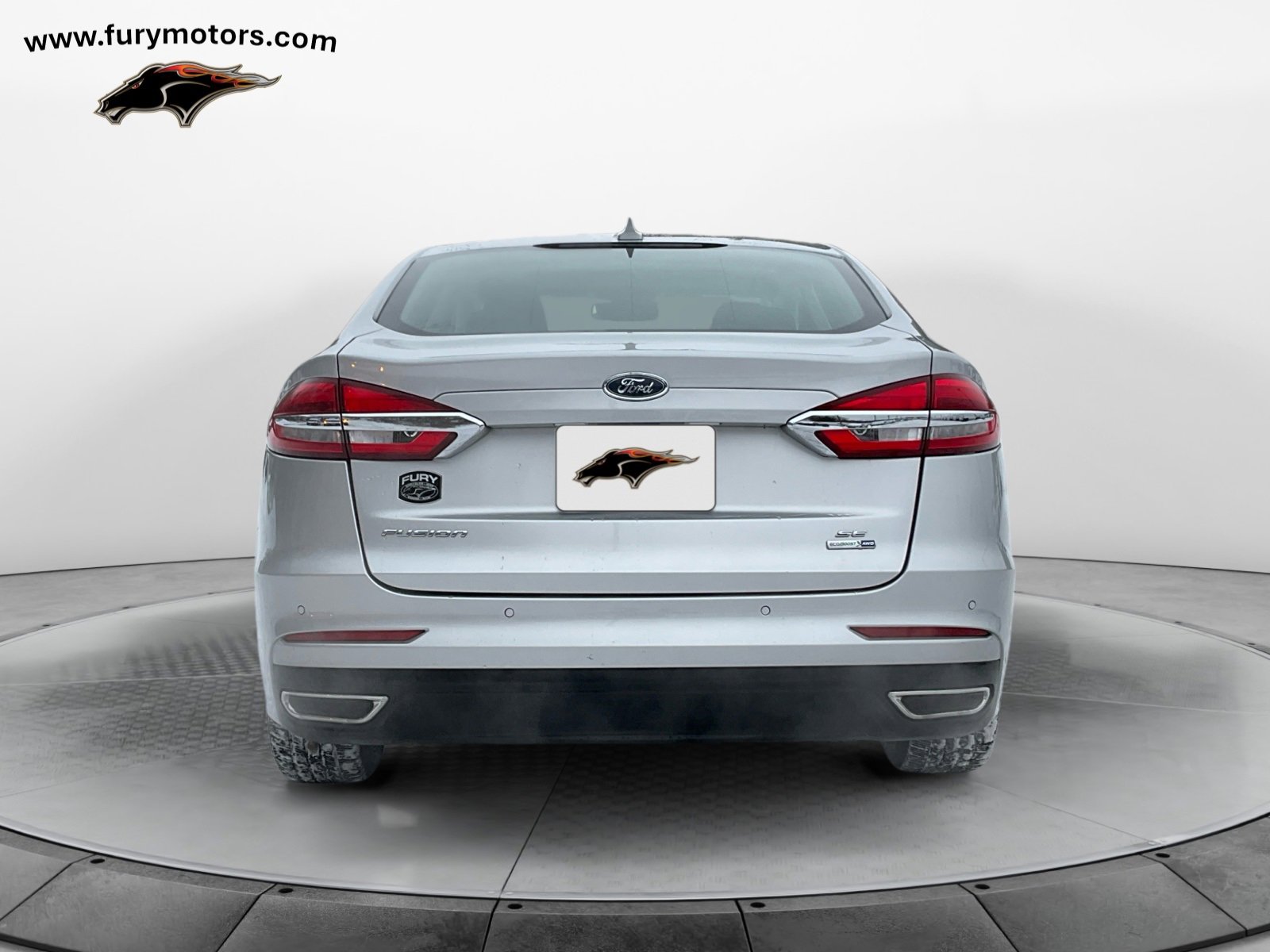 Used 2019 Ford Fusion SE image 4