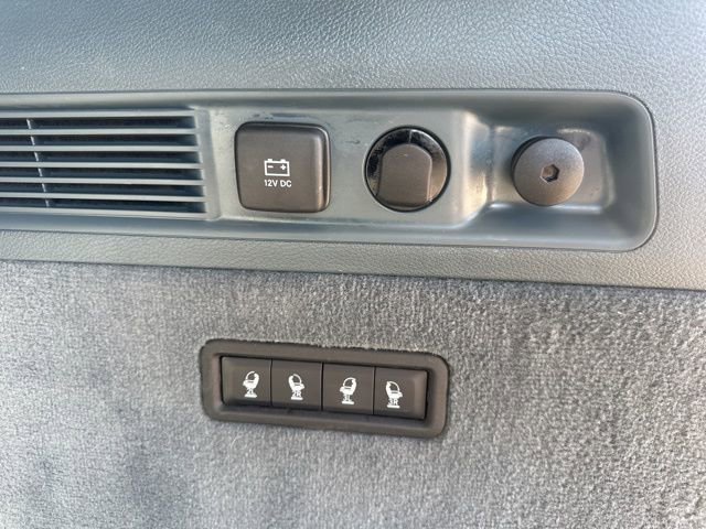 Used 2022 Jeep Grand Wagoneer Series III w/ Rear Seat Video Group 1 image 28