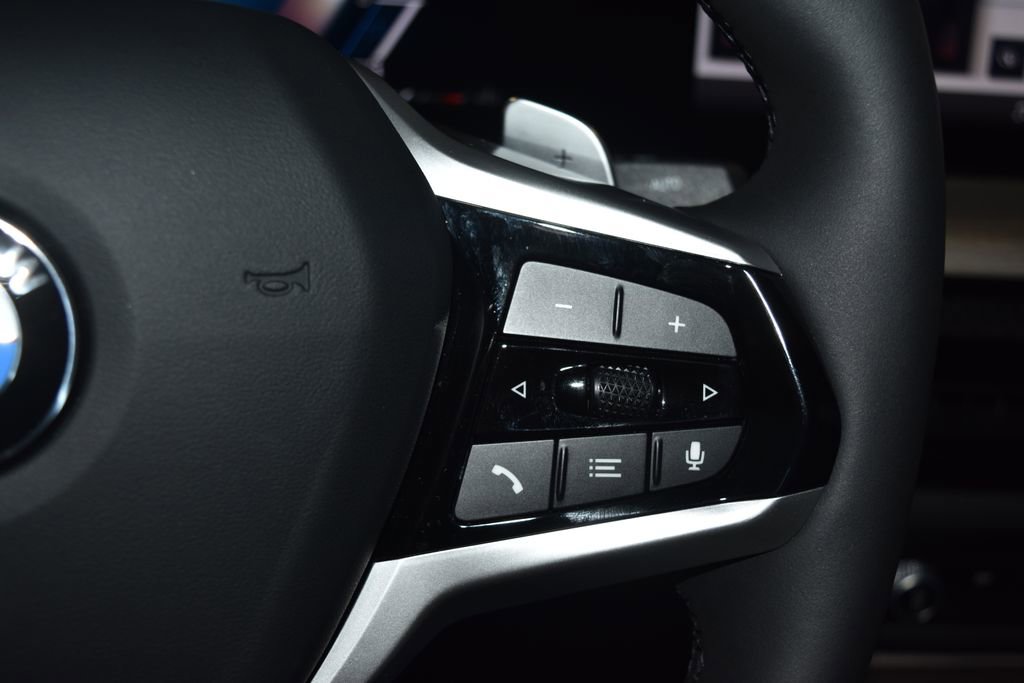 Certified 2025 BMW 330i xDrive Sedan w/ Premium Package image 10