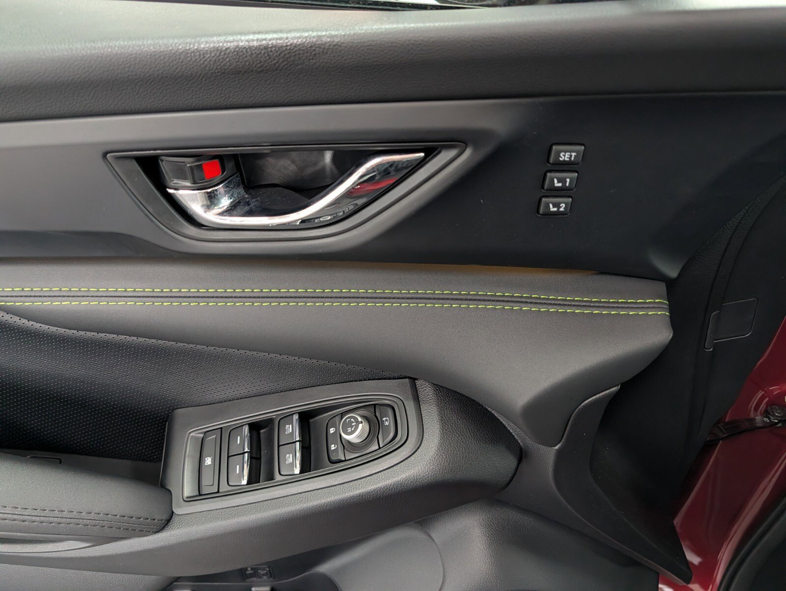 Used 2025 Subaru Ascent Bronze Edition w/ Onyx Package image 16