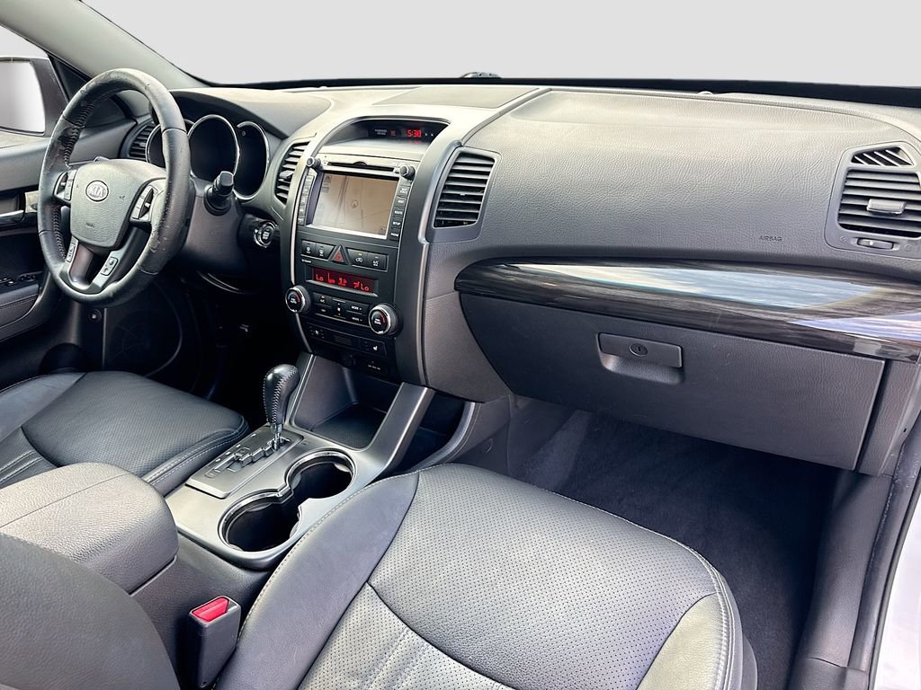 Used 2012 Kia Sorento EX w/ EX V6 Premium Pkg FWD image 39