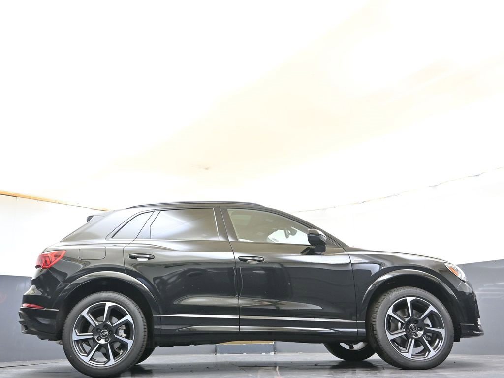 New 2025 Audi Q3 2.0T Premium Plus image 34