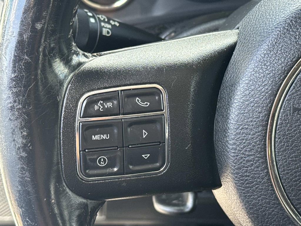 Used 2018 Jeep Wrangler Unlimited Sport S image 23