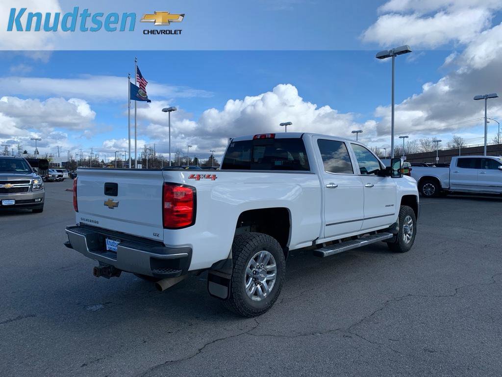 Used 2018 Chevrolet Silverado 2500 LTZ image 7