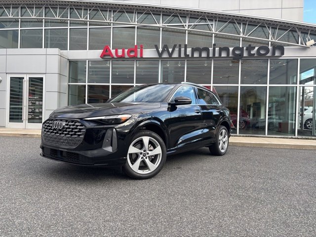 New 2025 Audi Q5 Premium Plus