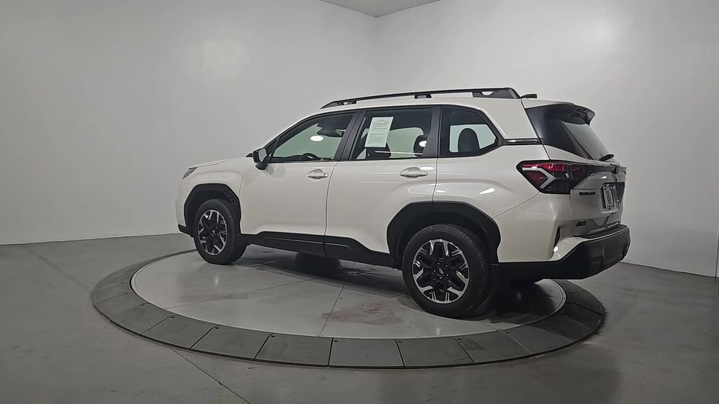 Certified 2025 Subaru Forester w/ Convenience Package #2 image 3