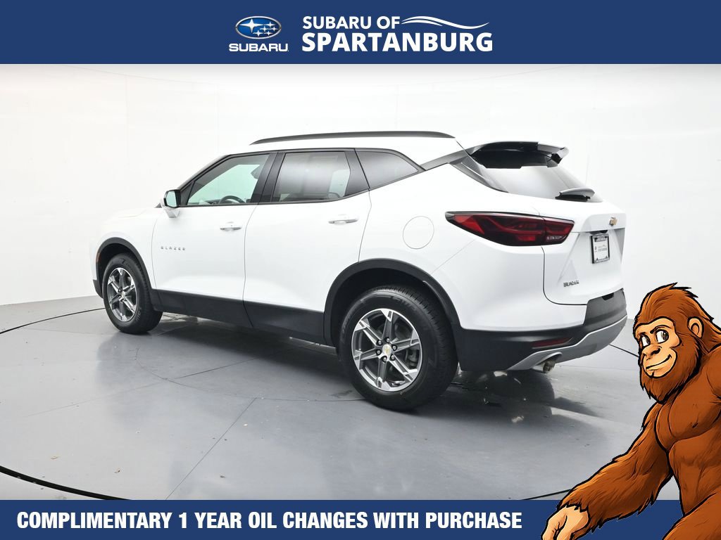 Used 2023 Chevrolet Blazer LT w/ Convenience Package FWD image 6