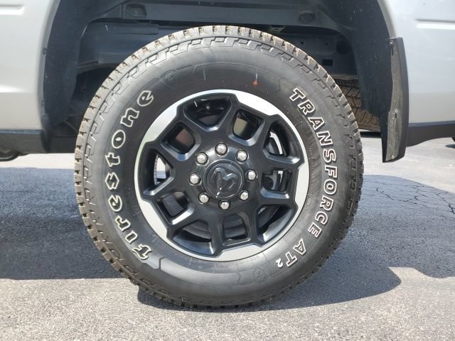 Used 2026 RAM 2500 Laramie AWD/4WD image 9