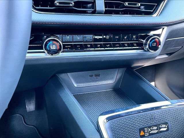 New 2027 Chevrolet Equinox RS w/ Convenience Package III FWD image 16