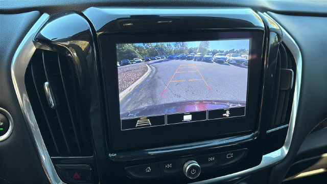 Used 2020 Chevrolet Traverse LT AWD/4WD image 26