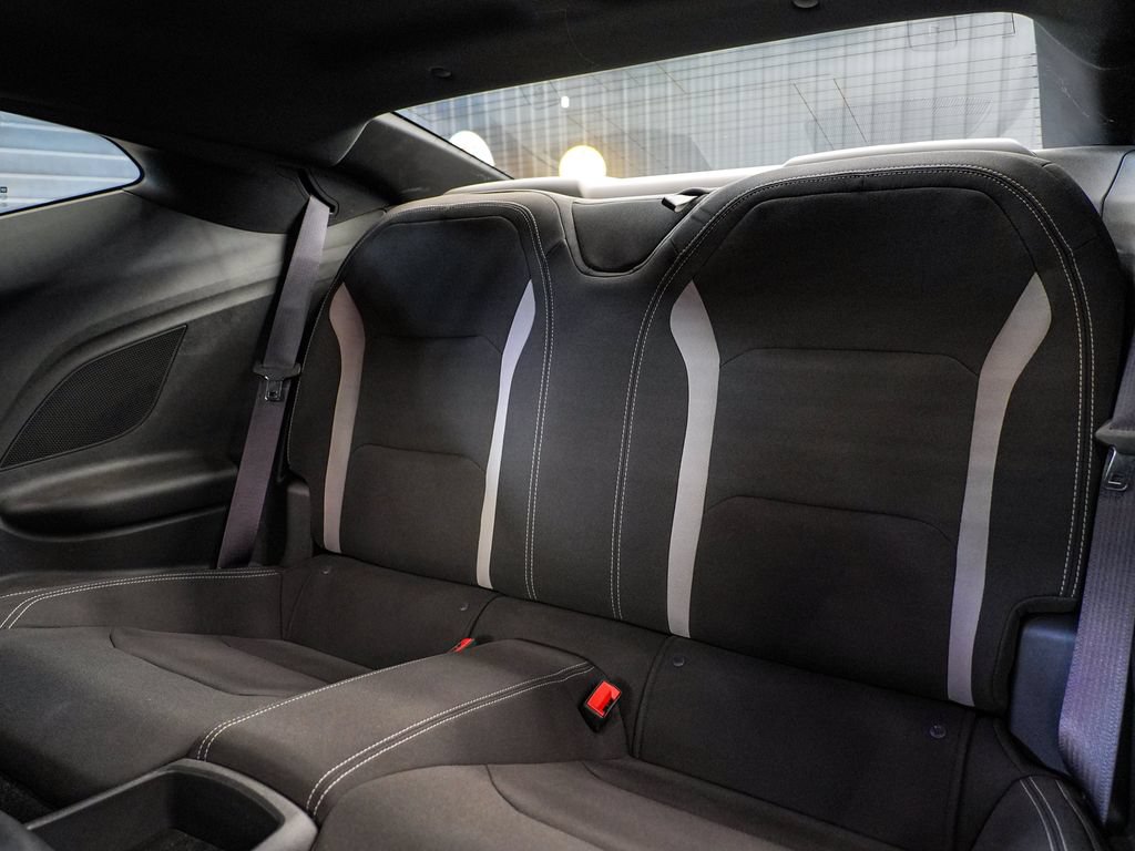 Used 2017 Chevrolet Camaro SS RWD image 17