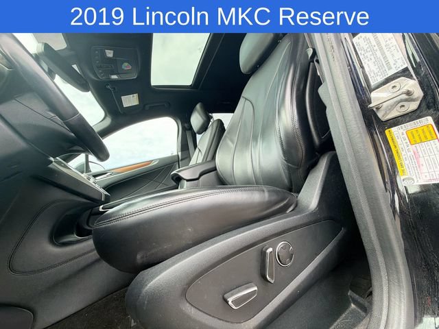 Used 2019 Lincoln MKC Reserve w/ MKC Climate Package AWD/4WD image 12