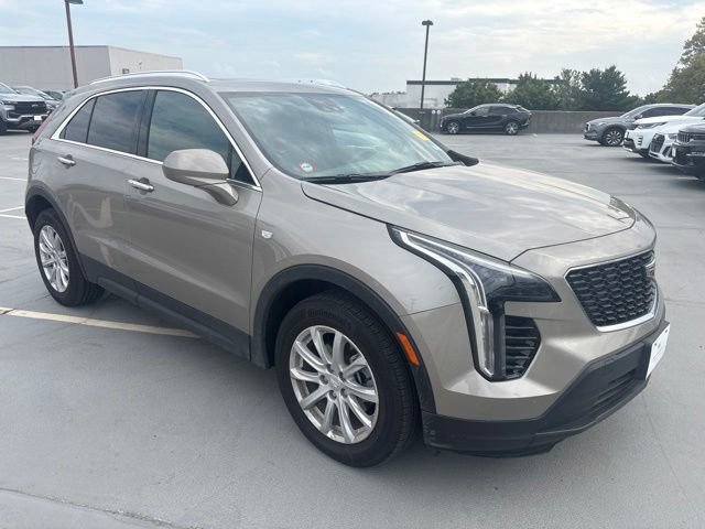 Certified 2023 Cadillac XT4 Luxury w/ Cold Weather Package AWD/4WD image 1
